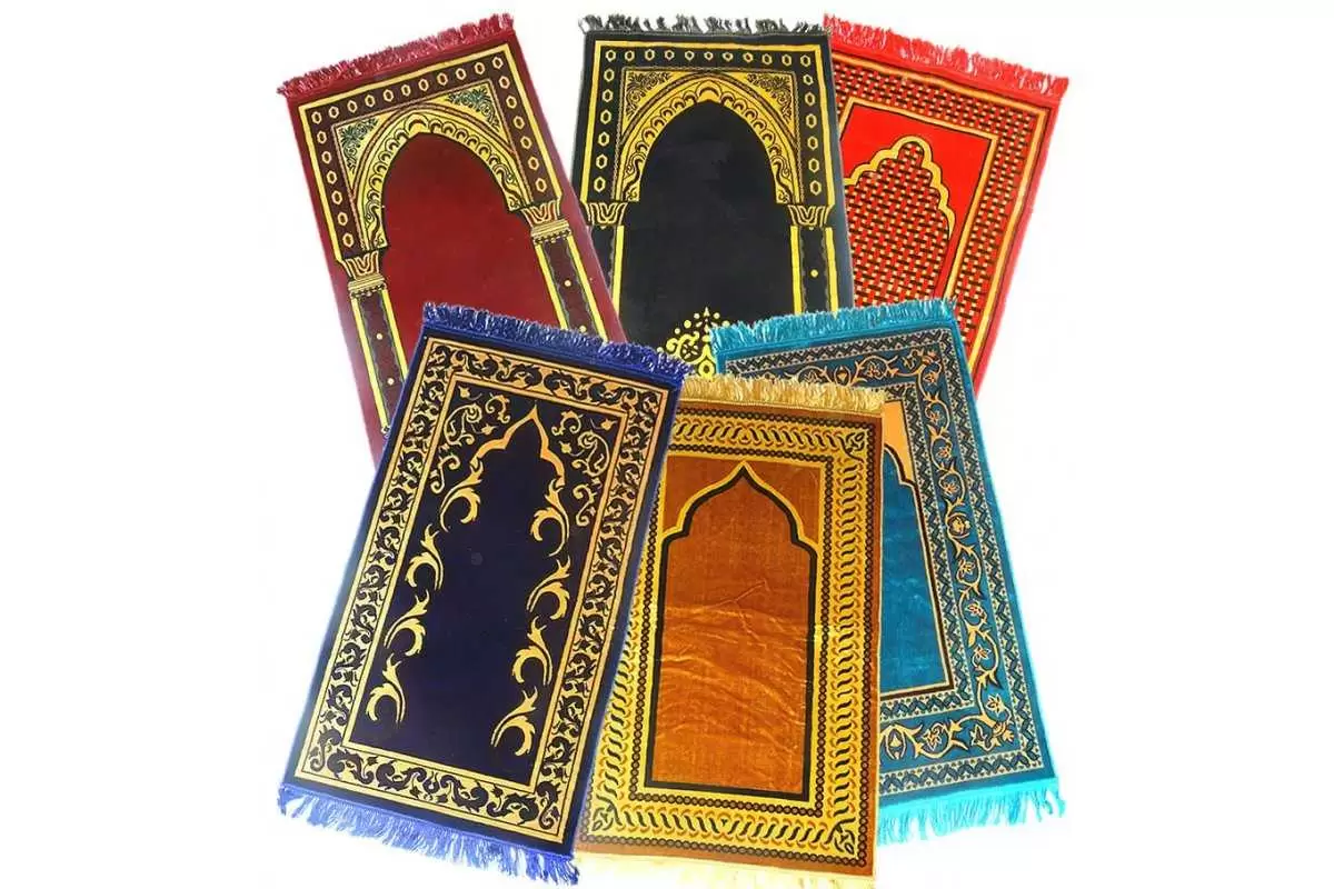 چگونه هیئت امنا می تواند فضای مسجد را برای نسل جوان جذاب تر کند؟ 26 g01 fine quality prayer rug plain